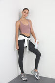 Align&trade; V-Waist Pant 25